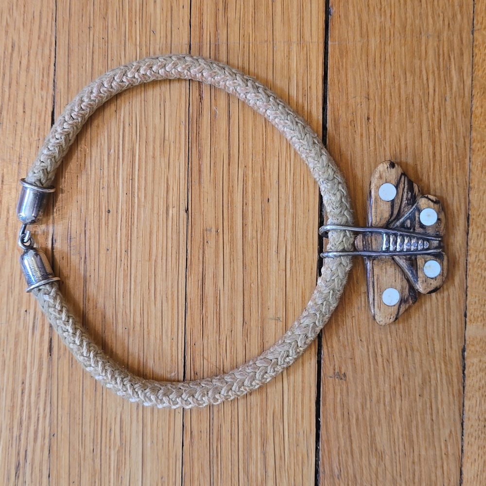 Vintage 1970s, Spalted Tamarind & Silver Moth/Butterfly Necklace, VGUC, 14"